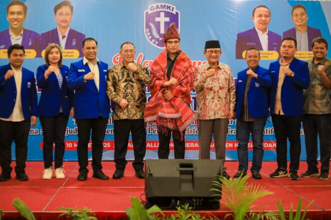 
					Rico Waas Berharap GAMKI Berikan Inovasi Nyata Untuk Kota Medan