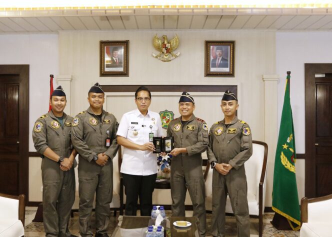 
					Rico Waas Terima Foto Indah Kota Medan dari Udara Medan