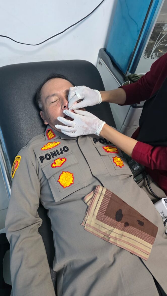 
					Kapolsek Belawan dan Anggota Terluka Saat Redam Tawuran di Belawan