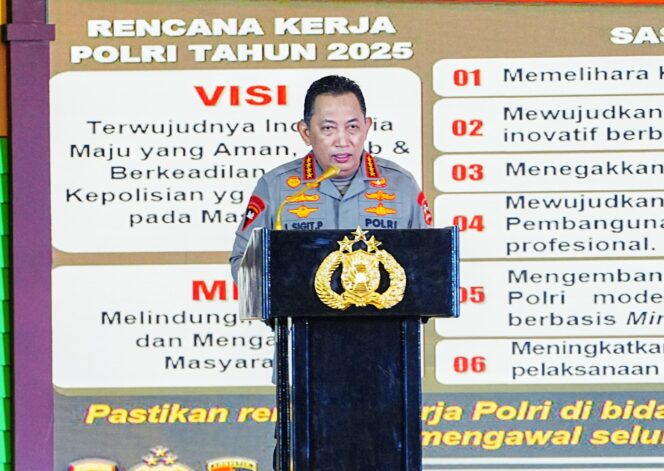 
					Polri Tuntaskan 3.326 Kasus Premanisme Lewat Operasi Serentak, Irjen Sandi: Demi Jamin Keamanan dan Iklim Investasi