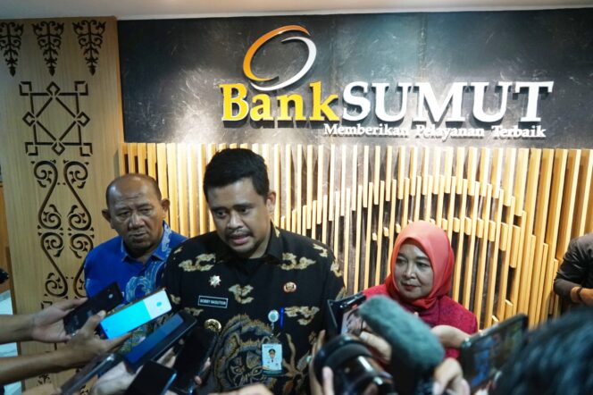 
					RUPSLB Bank Sumut Angkat Komisaris Utama Baru dan Umumkan Pergantian Direksi