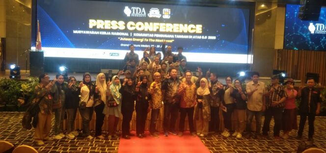 
					TDA Gelar Musyawarah kerja Nasional Mengkonsolidasikan Kekuatan Usaha Mikro di Grand Mercure Medan 2025