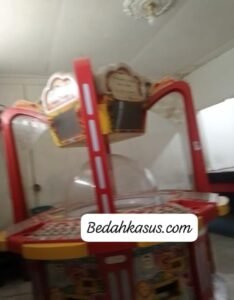 Modus Tumpukan Barang Elektronik, Ditemukan Markas Perjudian di Gang Florida Kelurahan Titi Kuning