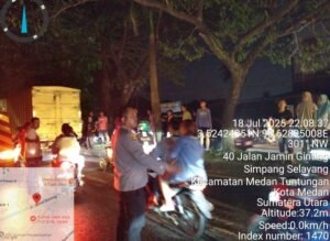 Kapolsek Tuntungan Cek Lokasi Kebakaran yang Hanguskan Enam Bangunan