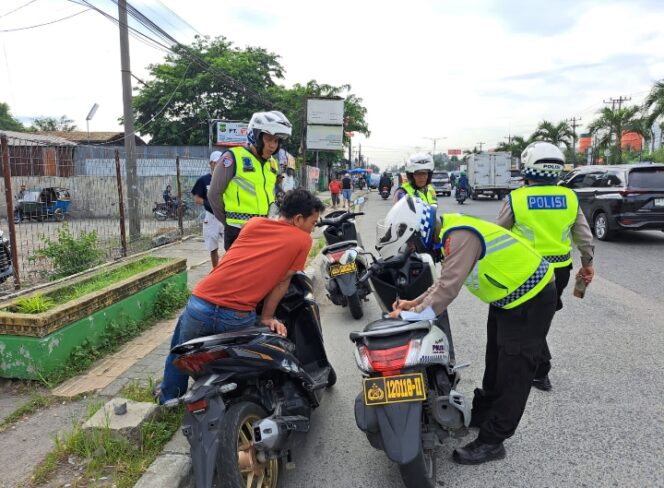 
					Ops Patuh Toba 2025, Langkah Tegas Satgas Gakkum Berbuah Penurunan Kecelakaan