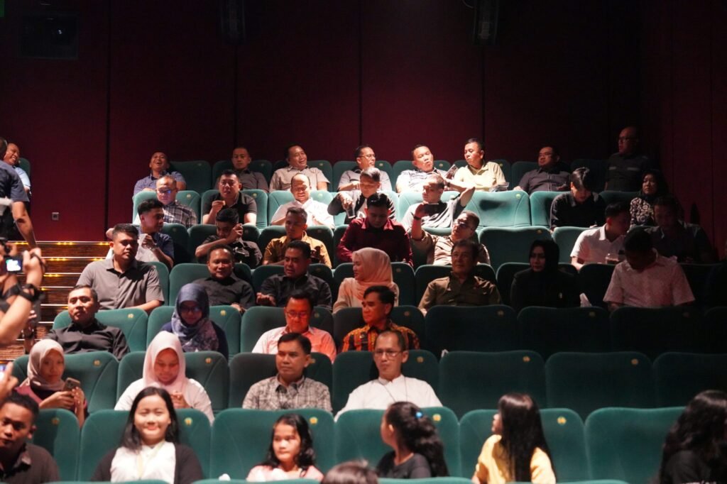 Kapolda Sumut Nobar Film “Believe” Bersama Pangdam I/BB dan Gubernur Sumut : Apresiasi Karya Anak Bangsa Sarat Patriotisme