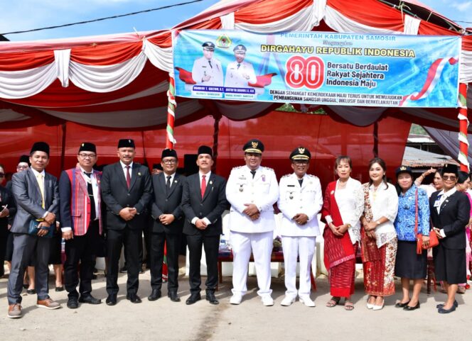 
					Bupati Samosir Pimpin Upacara HUT RI Ke-80 di Pangururan 