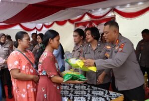 Polda Sumut dan Polres Pelabuhan Belawan Gelar Minggu Kasih dan Gerakan Pangan Murah di Gereja HKBP Pajak Baru Belawan