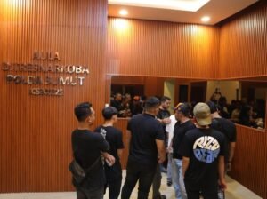 Ditnarkoba Polda Sumut Amankan 27 Orang Positif Narkoba Dalam Penggerebekan Cafe Dukuh Indah