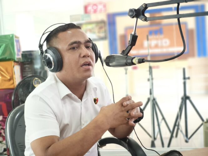 
					Lewat Dialog Interaktif, Polsek Medan Tuntungan Tegaskan Quick Respon Tangani Laporan Warga