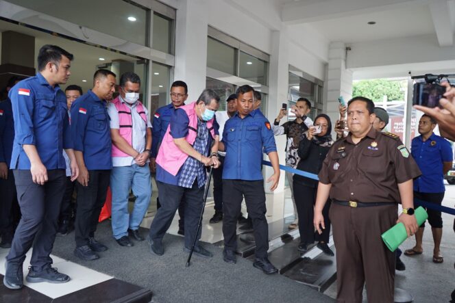 
					Kejati Sumut Tetapkan  2  Tersangka Dugaan Tindak Pidana Korupsi Pengadaan 2 Unit Kapal di PT Pelabuhan Indonesia