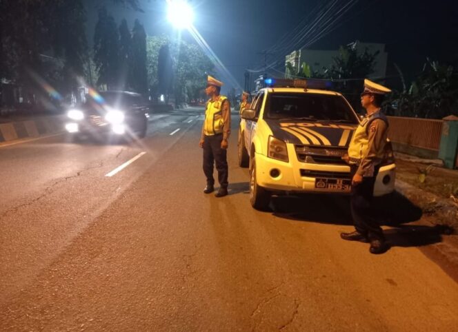 
					Tingkatkan Keamanan, Jajaran Polresta Deli Serdang Gencarkan Patroli Blue Light dan Dialogis