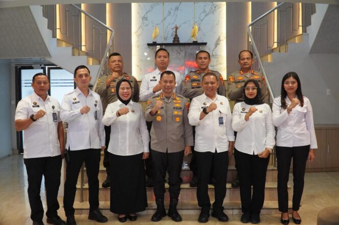 
					Perkuat Sinergi Penegakan Hukum, Kepala Rutan Kelas I Medan Silaturahmi Ke Polrestabes Medan