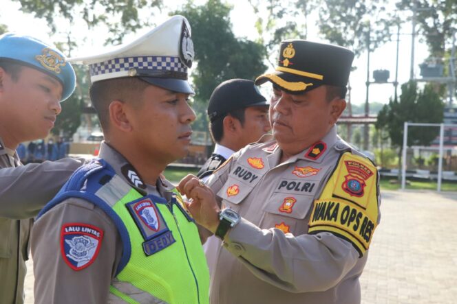
					Wakapolres Sergai Tegaskan Keseriusan Polres Serdang Bedagai dalam Ops Zebra Toba 2025
