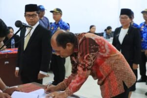 Pelantikan ASN Samosir 2026 Dinilai Minim Keterbukaan,Sekda Belum Beri Penjelasan