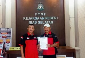 2 Miliar Revitalisasi SDN 078544 Hilimegai Diduga Terindikasi Korupsi, DPC LSM KPK RI Resmi Membuat Laporan Pengaduan Di Kejari Nisel