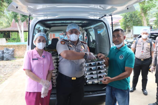 
					Polres Nias Selatan bersama Yayasan Kemala Bhayangkari Distribusi Perdana SPPG Lahusa di Kabupaten Nias Selatan