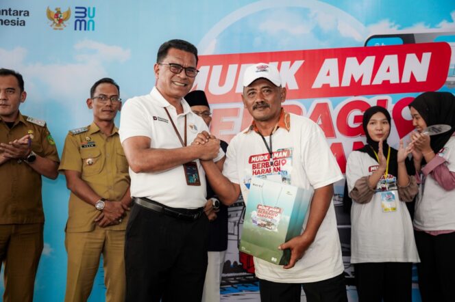 
					Pegadaian Kanwil 1 Medan Fasilitasi 250 Pemudik Lebaran Lewat Program TJSL