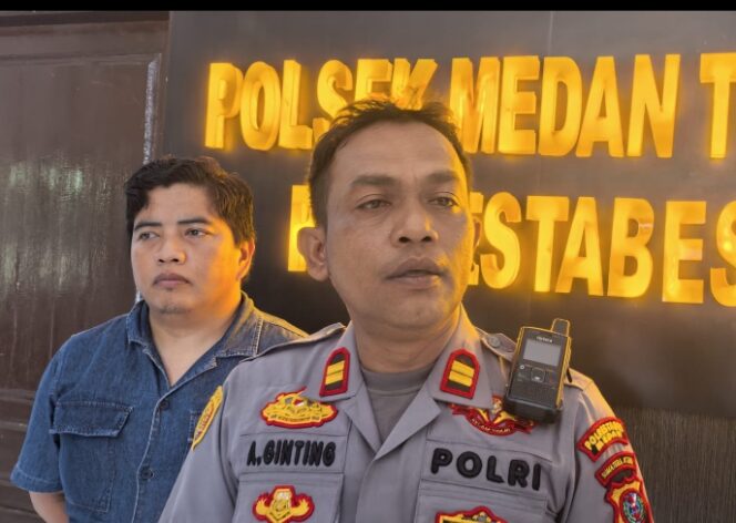 
					Viral Spanduk Curhat Kehilangan, Kapolsek Medan Tuntungan Langsung Bergerak