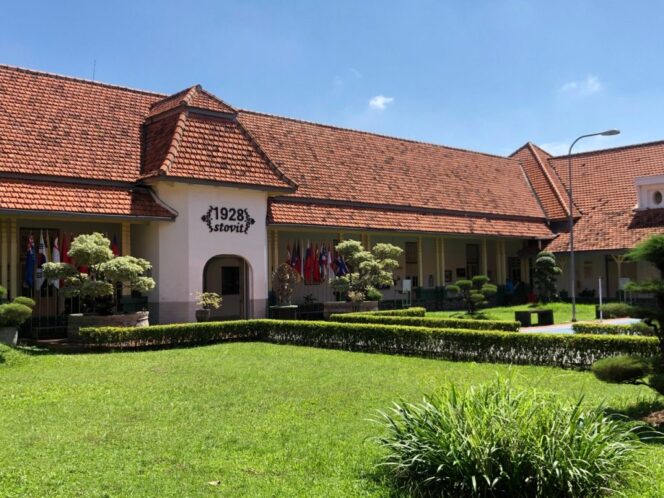 
					Dugaan Pelanggaran Etika Akademik di FKG Unair Jadi Ujian Komitmen Kampus terhadap Integritas