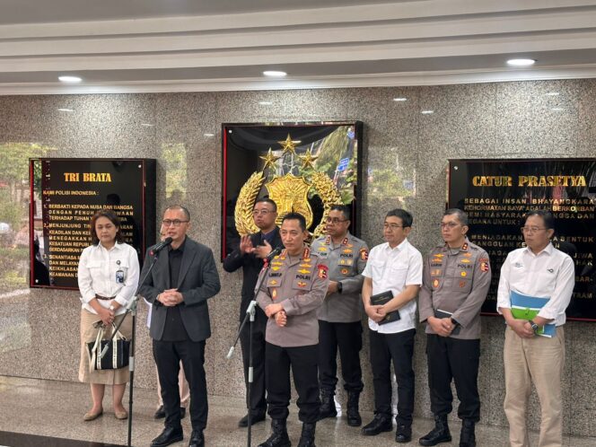 
					Polri Dukung TVRI Gelar Nobar Piala Dunia hingga Tingkat Polsek