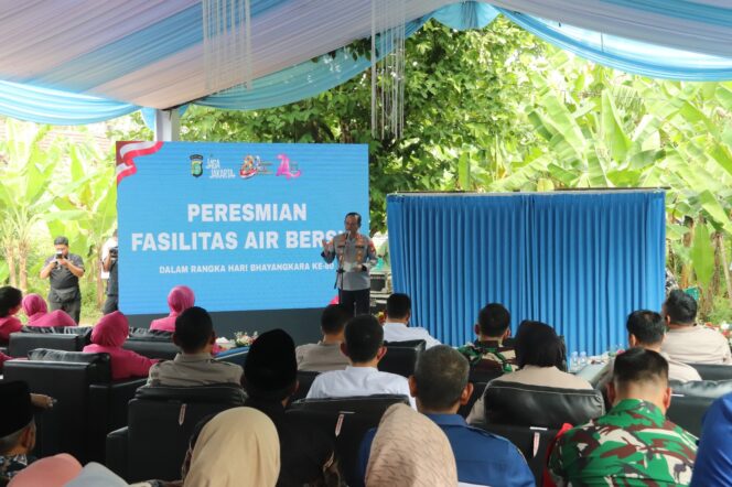 
					Polda Metro Jaya Resmikan Fasilitas Air Bersih di Bojongsari Depok, 815 Warga Terbantu