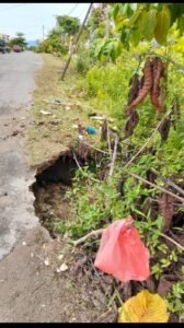 Jalan Rusak di Depan Pusat Pemerintahan Samosir Jadi Sorotan, Publik Pertanyakan Fungsi Pengawasan DPRD
