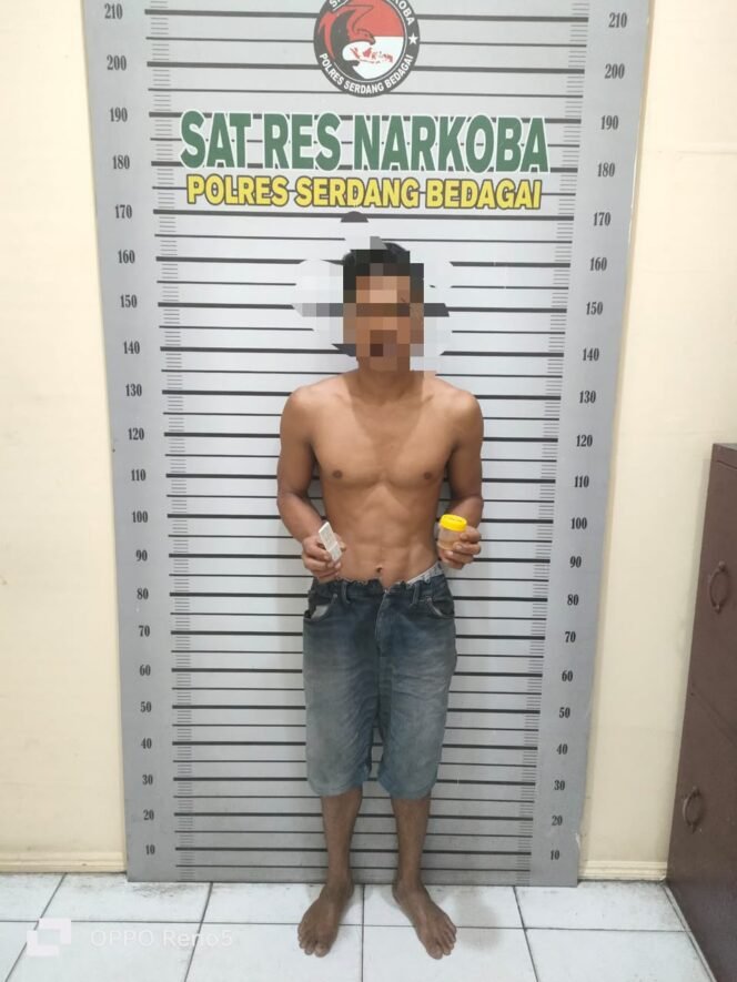 
					Respons Cepat Laporan Warga via Call Center 110, Sat Narkoba Polres Sergai Gerebek Sarang Narkoba di Desa Pon
