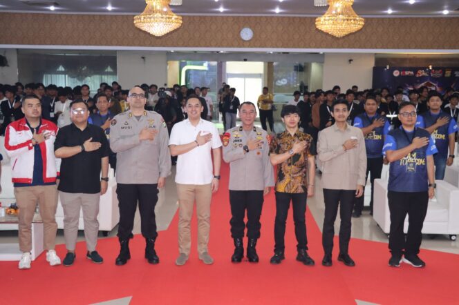 
					Polda Metro Jaya Buka Kapolri Cup 2026, Dorong Anak Muda Berprestasi di Ruang Digital