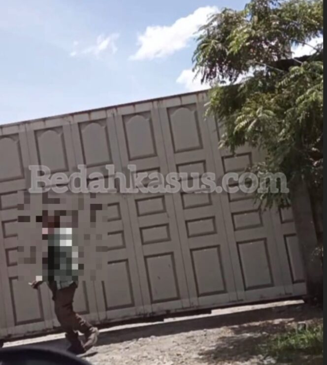 
					TIM Bais TNI Kembali Ditantang Bertandang ke Jalan Jala lV, Gudang Eks Pengoplos Elpiji Disulap Jadi Markas Penimbunan BBM