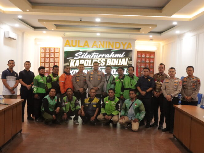 
					Kapolres Binjai RajutKebersamaan Bersama Komunitas Ojek Online Kota Binjai