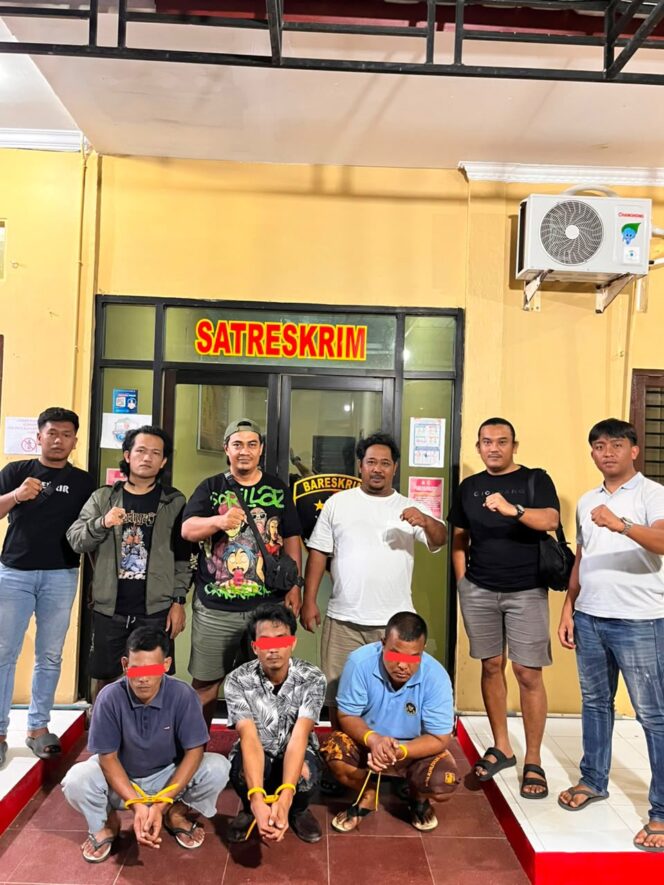 
					Gasak Emas 53 Gram dan Ponsel, Sopir Angkot di Tapanuli Tengah Diringkus Polisi