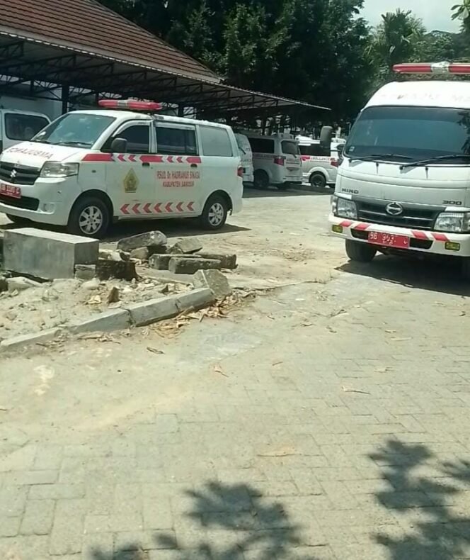 
					Dari Kamar Mayat ke DANA: Narasumber Ungkap Cara Bayar Mobil Jenazah RSUD Samosir