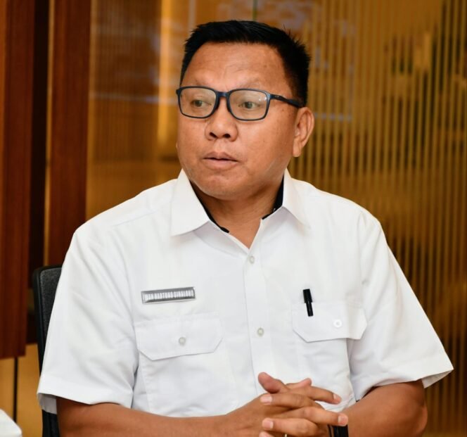 
					Gaji Full, TPP Full, Jaspel Tak Masuk Daftar? Pak Direktur RSUD Hadrianus Sinaga, Ada Apa?