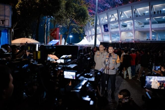 
					Polda Metro Jaya Kerahkan 10.121 Personel, 67 Ribu Penonton Hadiri FIFA ASEAN Cup 2026