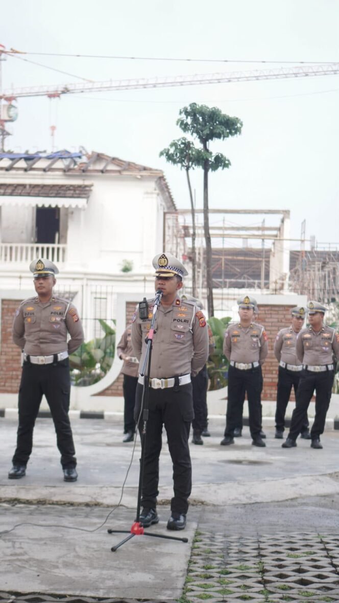 
					Tagline Baru Kapolri Resmi Disosialisasikan, Satlantas Polresta Bogor Kota Siap Hadir Bersama Masyarakat