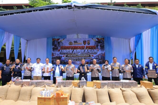 
					Polda Lampung Ungkap Empat Kasus Kejahatan Ekonomi, Amankan Rokok Ilegal hingga Merkuri